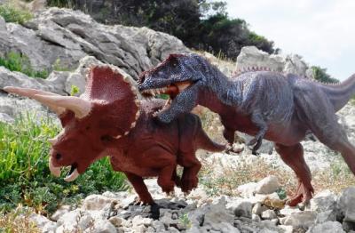 TRex vs Triceratops diorama